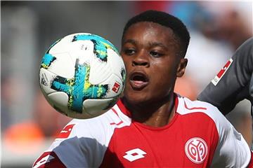 Der FSV Mains 05 hat den Vertrag mit Ridle Baku bis 2022 verlängert. Foto: Thomas Frey