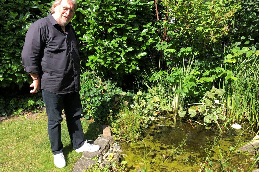 Wilhelm Gryczan-Wiese: Parteiloser Bürgermeisterkandidat mit Kämpferseele Der Garten ist Wilhelm Gryczan-Wieses grüne Oase.
