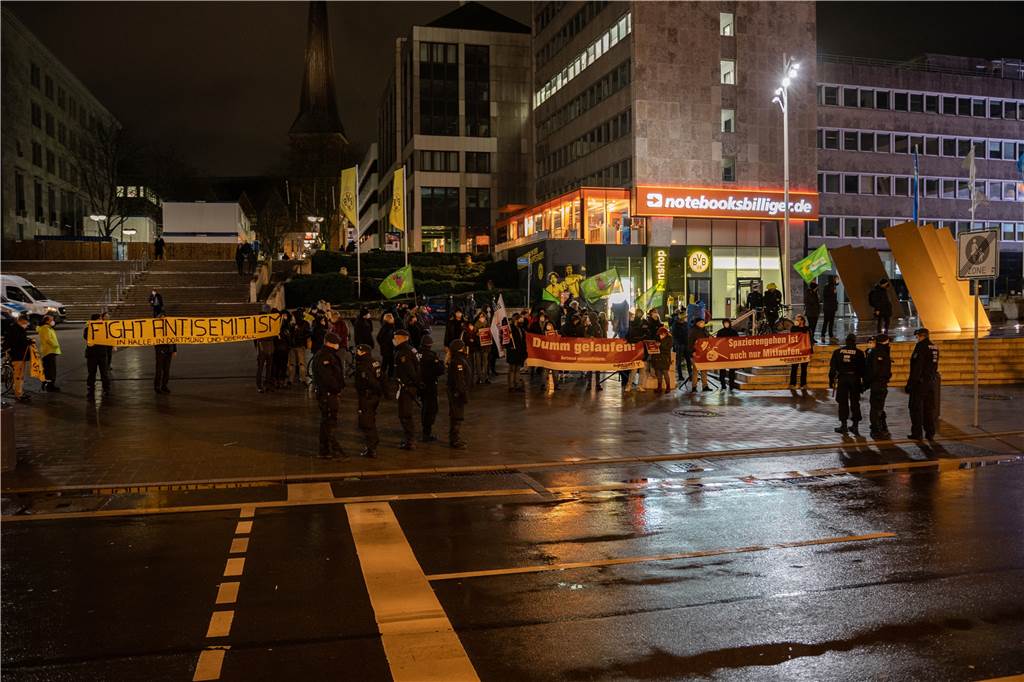 Der Gegenprotest am 31. Januar an den Katharinentreppen am Dortmunder Hauptbahnhof.