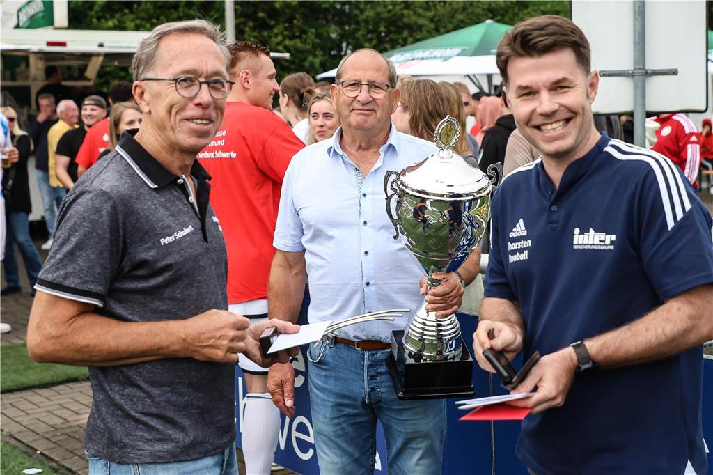Der Geisecker SV hat das Endspiel der Stadtmeisterschaft mit 2:0 gegen den VfL Schwerte gewonnen.