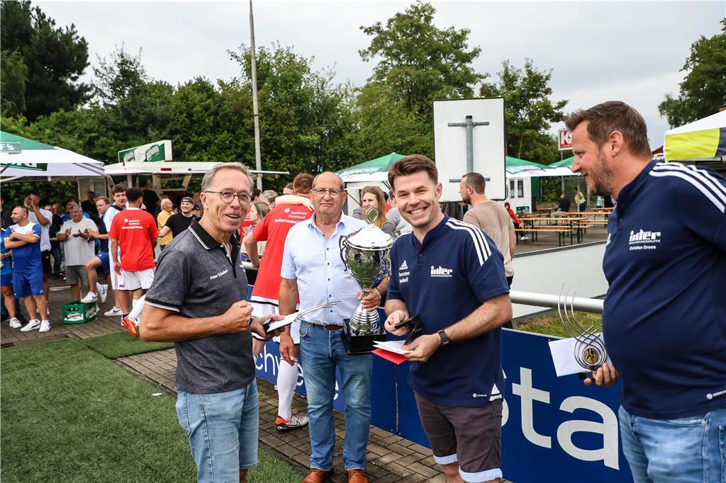 Der Geisecker SV hat das Endspiel der Stadtmeisterschaft mit 2:0 gegen den VfL Schwerte gewonnen.