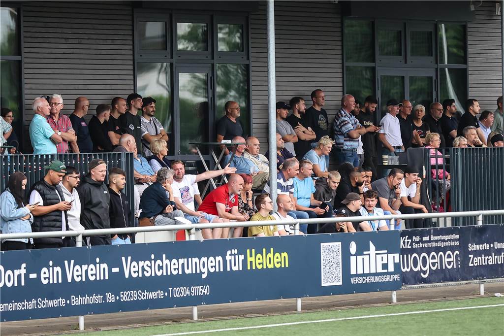 Der Geisecker SV hat das Endspiel der Stadtmeisterschaft mit 2:0 gegen den VfL Schwerte gewonnen.