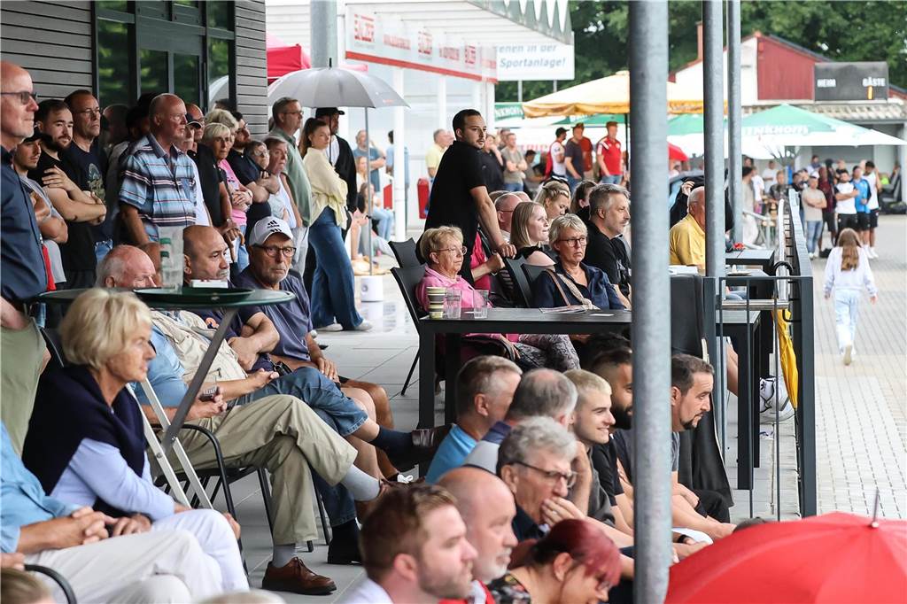 Der Geisecker SV hat das Endspiel der Stadtmeisterschaft mit 2:0 gegen den VfL Schwerte gewonnen.