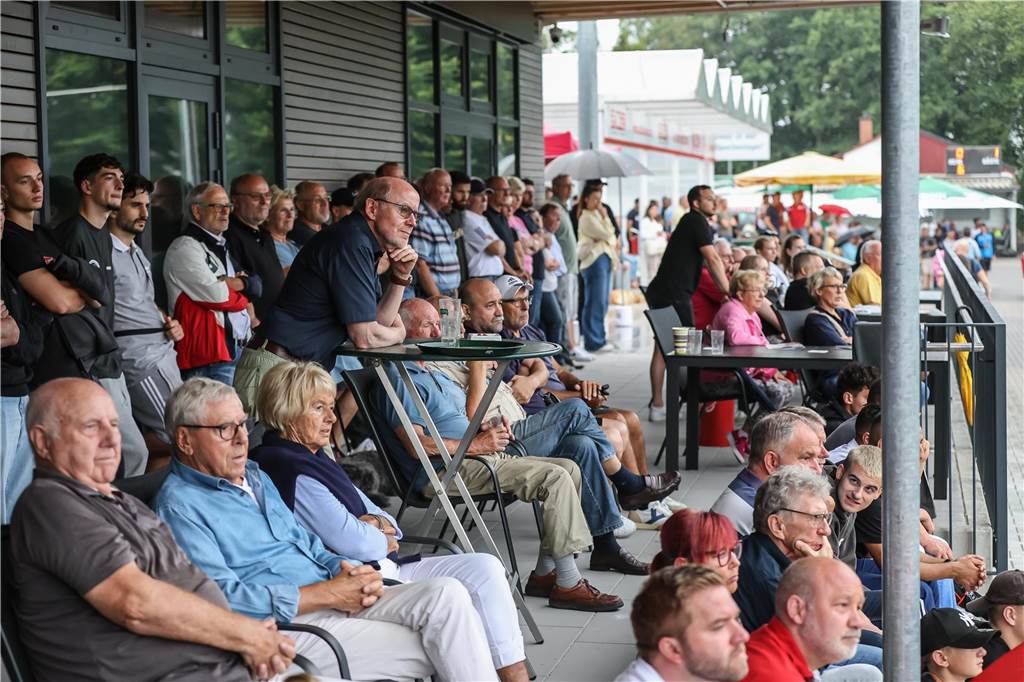 Der Geisecker SV hat das Stadtmeisterschafts-Endspiel gegen den VfL Schwerte mit 2:0 gewonnen.