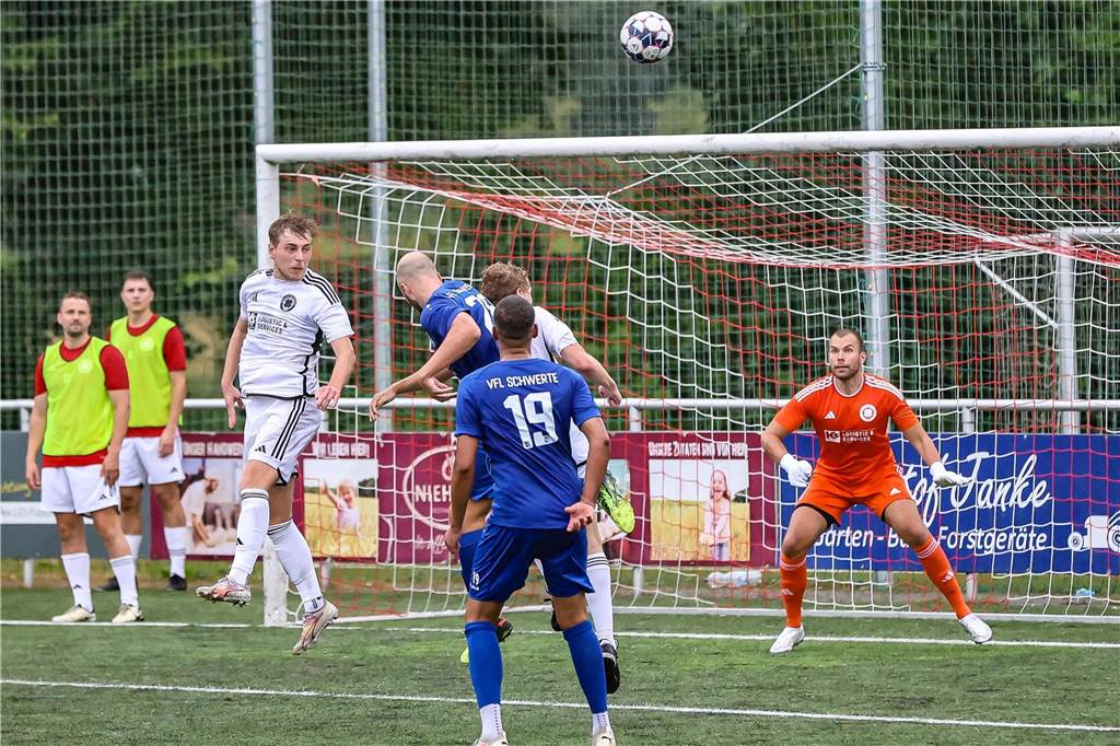 Der Geisecker SV hat das Stadtmeisterschafts-Endspiel gegen den VfL Schwerte mit 2:0 gewonnen.