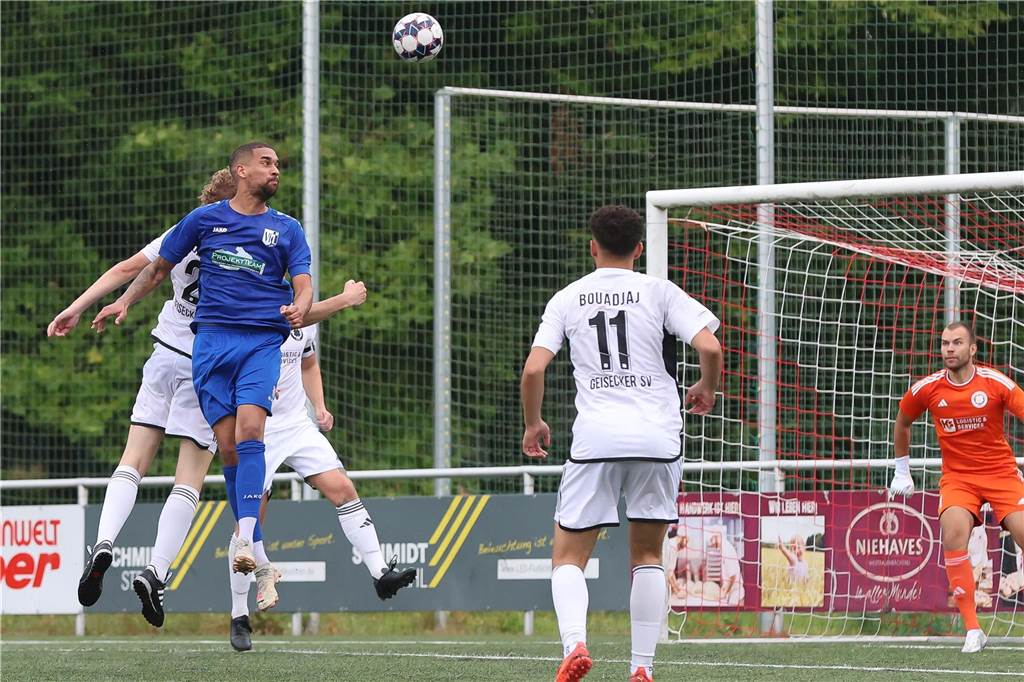 Der Geisecker SV hat das Stadtmeisterschafts-Endspiel gegen den VfL Schwerte mit 2:0 gewonnen.