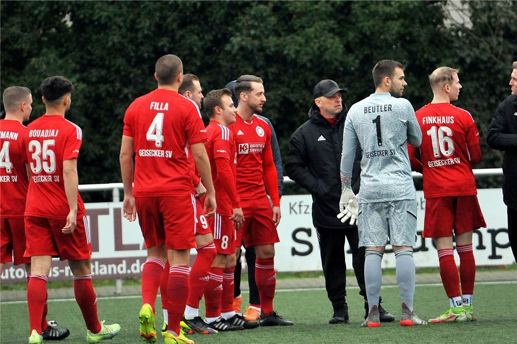 Der Geisecker SV hat gegen Billmerich mit 3:0 gewonnen.