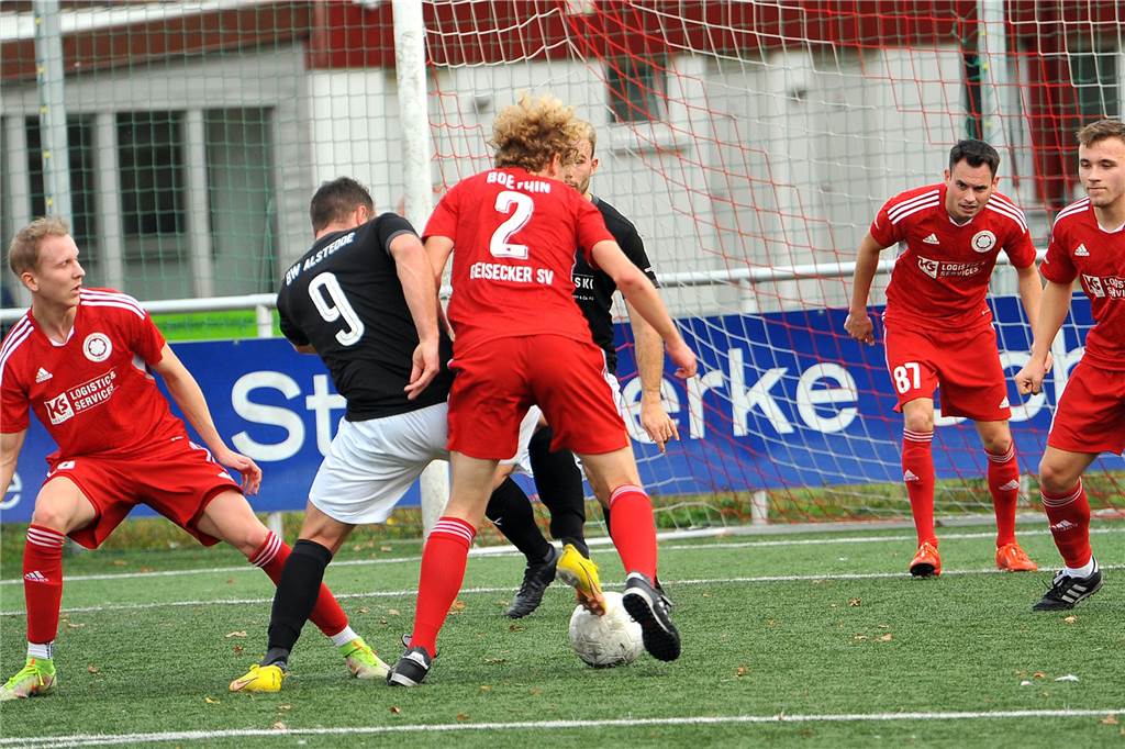 Der Geisecker SV hat gegen Blau-Weiß Alstedde mit 1:3 verloren.