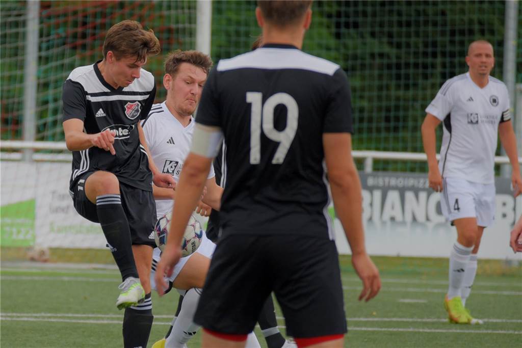 Der Geisecker SV hat gegen den SC Berchum Garenfeld mit 1:3 verloren.