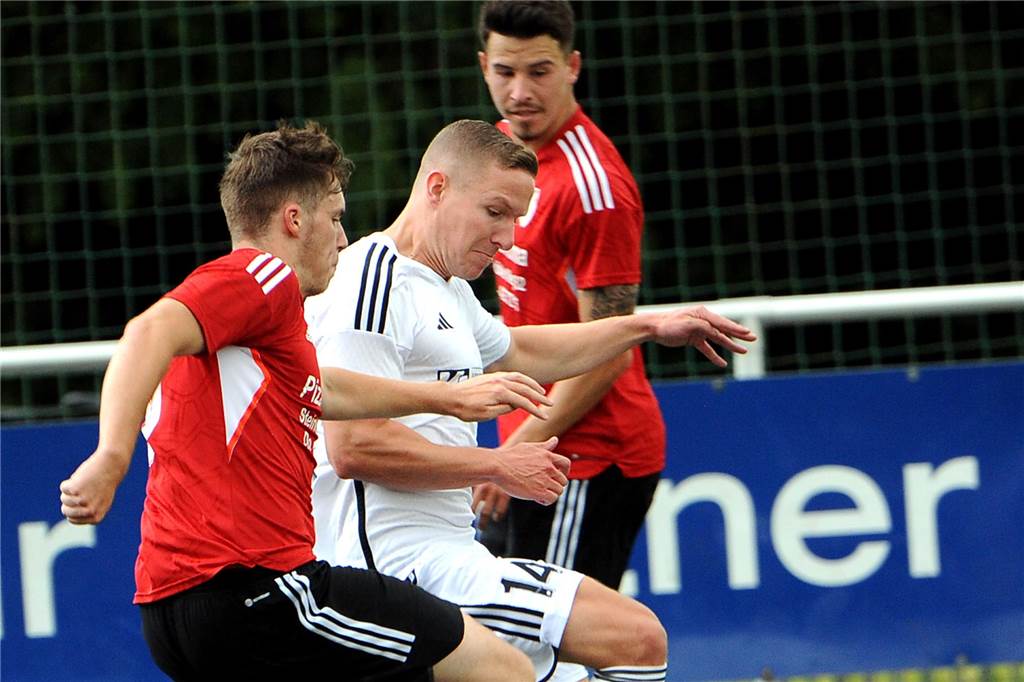 Der Geisecker SV hat gegen die DJK TuS Körne mit 0:6 verloren.