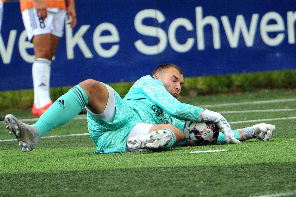 Der Geisecker SV hat gegen die DJK TuS Körne mit 0:6 verloren.