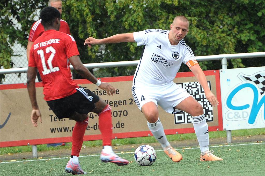 Der Geisecker SV hat gegen die DJK TuS Körne mit 0:6 verloren.