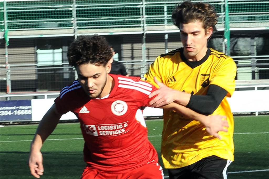 Der Geisecker SV hat gegen die Sportfreunde Sölderholz mit 4:0 gewonnen.
