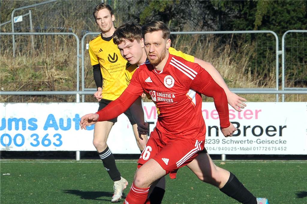 Der Geisecker SV hat gegen die Sportfreunde Sölderholz mit 4:0 gewonnen.
