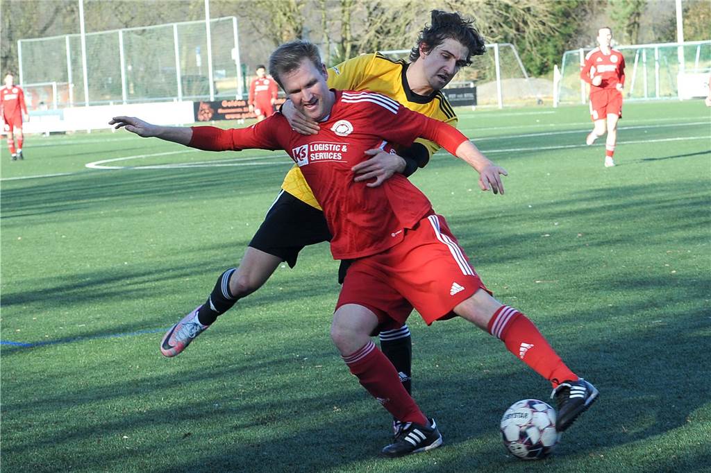 Der Geisecker SV hat gegen die Sportfreunde Sölderholz mit 4:0 gewonnen.