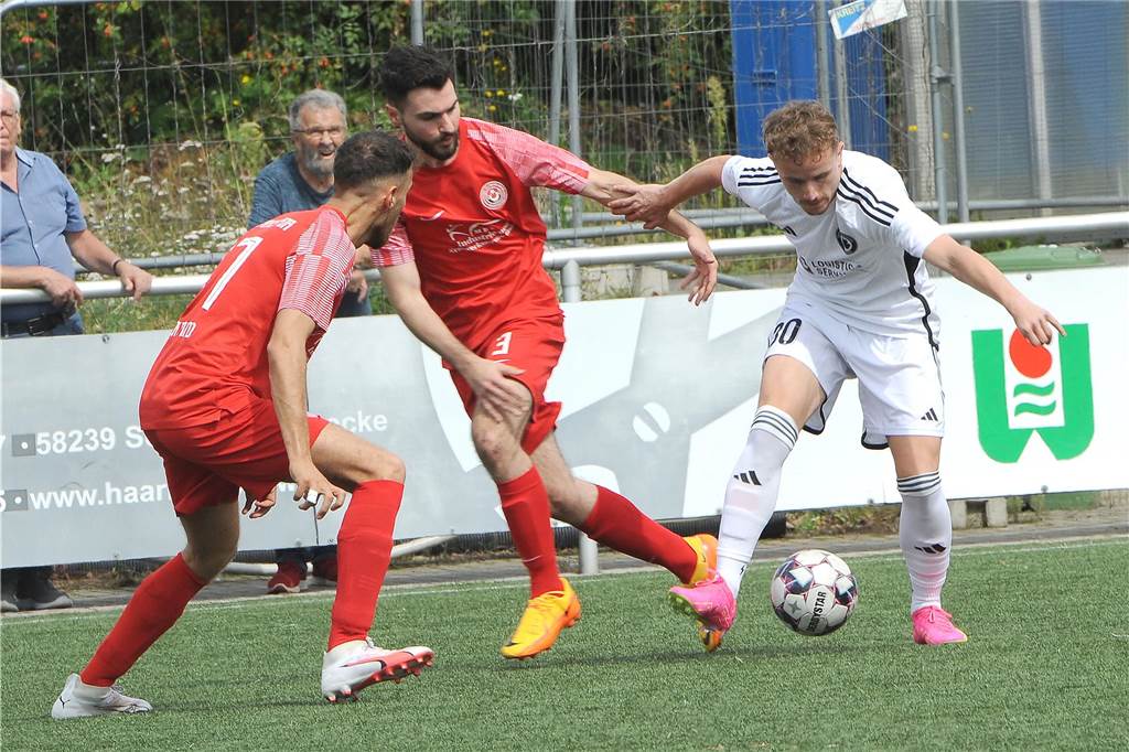 Der Geisecker SV hat gegen Eving Selimiye Spor mit 4:3 gewonnen.