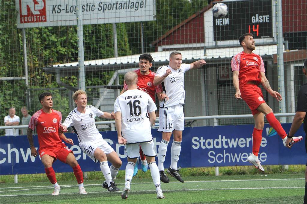 Der Geisecker SV hat gegen Eving Selimiye Spor mit 4:3 gewonnen.