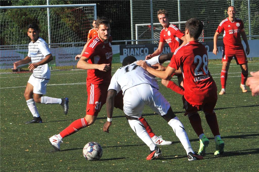 Der Geisecker SV hat gegen Westfalia Wickede mit 3:2 gewonnen.