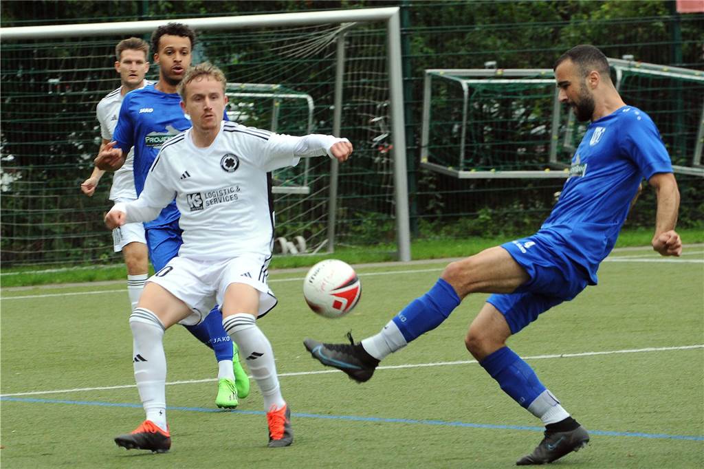 Der Geisecker SV ist nach einem 3:0-Endspielsieg gegen den VfL Schwerte der Fußball-Stadtmeister 2023. Der VfB Westhofen (2:1 gegen den SC Berchum/Garenfeld) wurde Dritter.