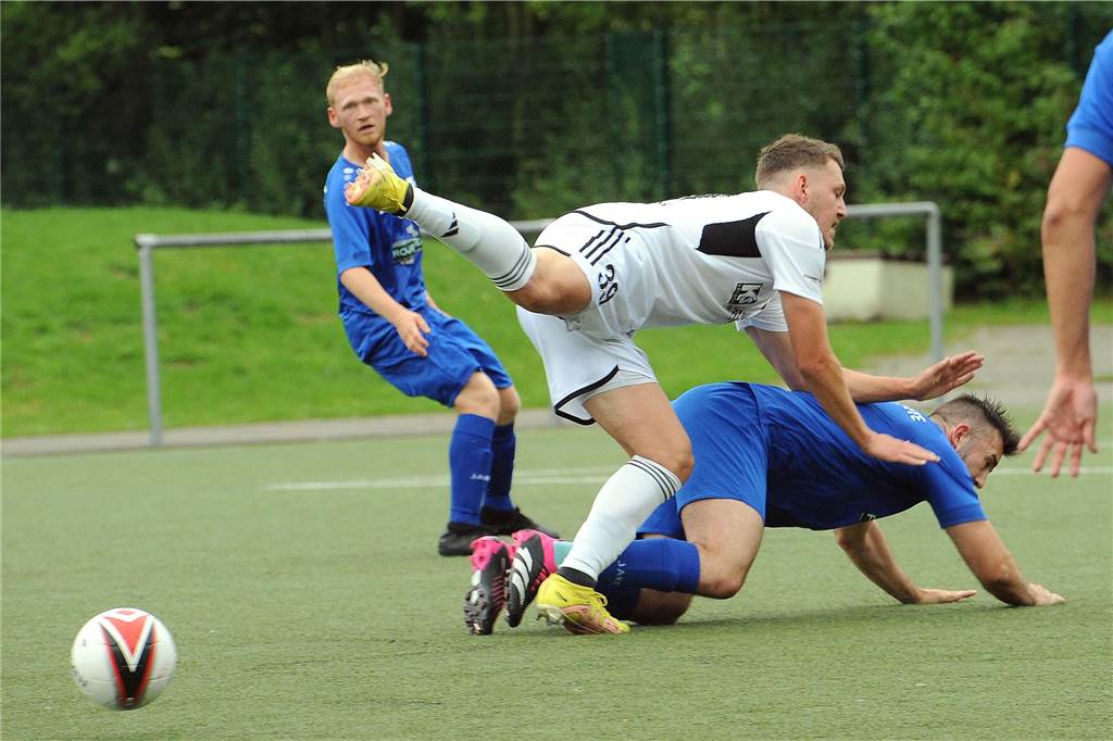 Der Geisecker SV ist nach einem 3:0-Endspielsieg gegen den VfL Schwerte der Fußball-Stadtmeister 2023. Der VfB Westhofen (2:1 gegen den SC Berchum/Garenfeld) wurde Dritter.