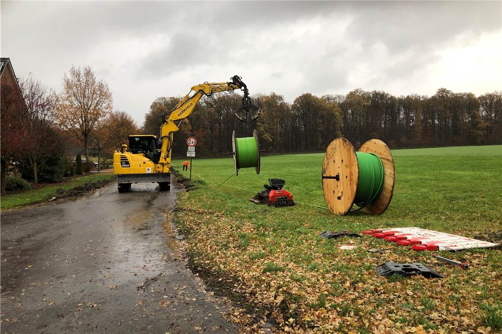 Der Glasfaserausbau, hier ein Bild aus dem Beikelort, soll 2020 abgeschlossen werden.