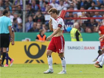 Der Hamburger SV blamierte sich im Pokal bei Drittligist VfL Osnabrück. Foto: Friso Gentsch