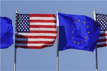 Der Handelskonflikt zwischen den USA und Europa geht in die entscheidende Phase: Am 1. Juni läuft die Frist für die Europäer aus, danach drohen Strafzölle auf Stahl und Aluminium. Foto: Tannen Maury/EPA/Archiv