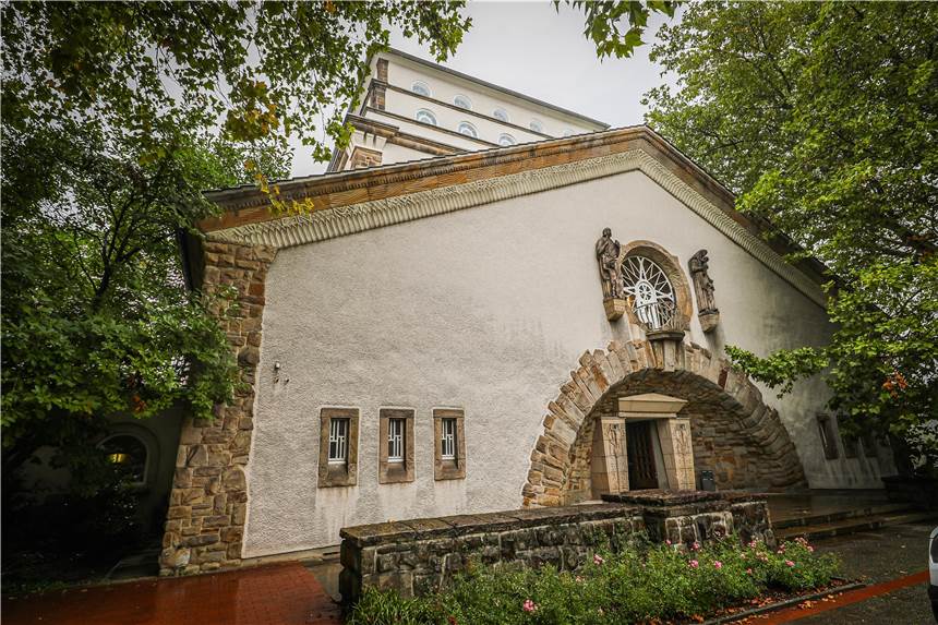 Der Dortmunder Hauptfriedhof wird 100 – und beschenkt kleine Besucher Der Hauptfriedhof wird 100 Jahre alt.