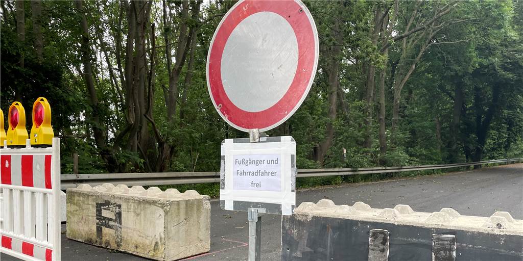 Hellweg-Sperrung: Wer Schilder missachtet, sollte mehr als 50 Euro zahlen Der Hellweg zwischen Merklinde und Schwerin ist seit 23. Mai gesperrt.