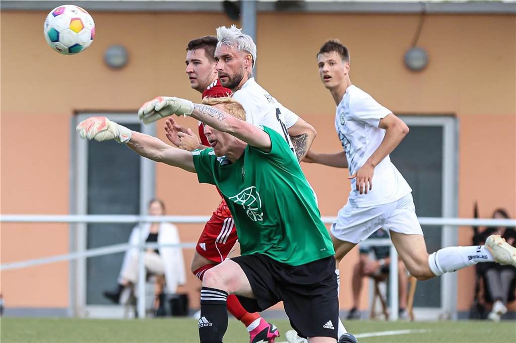 Der Hörder SC besiegte die SF Sölderholz deutlich mit 3:0.