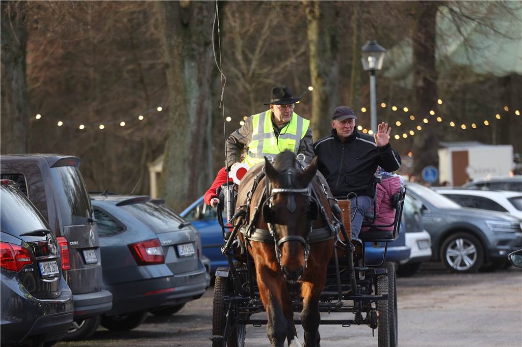 Der Hüttenzauber in Südkirchen hat viele Menschen begeistert. Von jung bis älter.