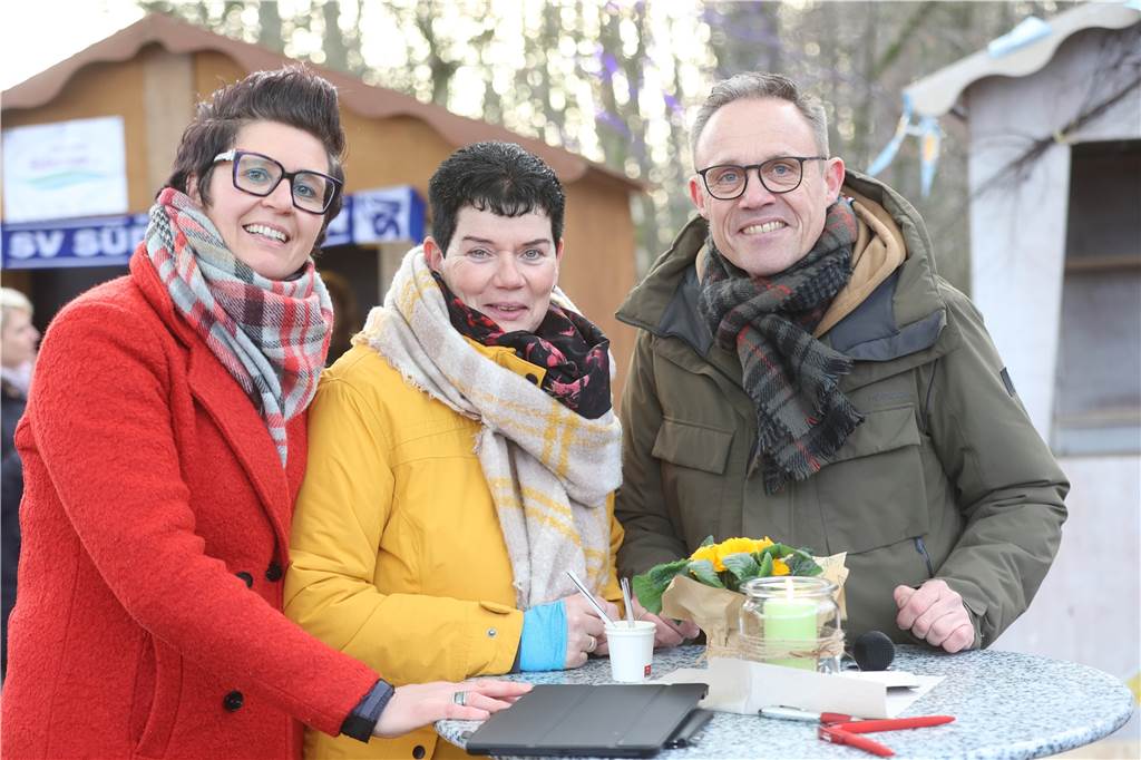 Der Hüttenzauber in Südkirchen hat viele Menschen begeistert. Von jung bis älter.