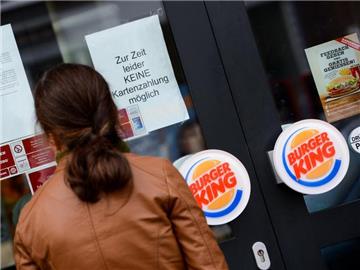 Der Insolvenzantrag für die Betreibergesellschaft der 89 vorübergehend geschlossenen Schnellrestaurants ist vom Tisch. Foto: Arne Dedert