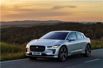 Der Jaguar i-Pace kommt im August für mindestens 77.850 Euro auf den Markt. Foto: Jaguar