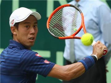 Der Japaner Kei Nishikori beendet als nächster Top-Ten-Spieler die Saison vorzeitig. Foto: Friso Gentsch
