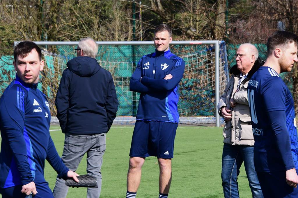 Der Jubel war groß bei der Frohlinder Reserve: Der FCF III gewann das Topspiel gegen den VfR Rauxel.