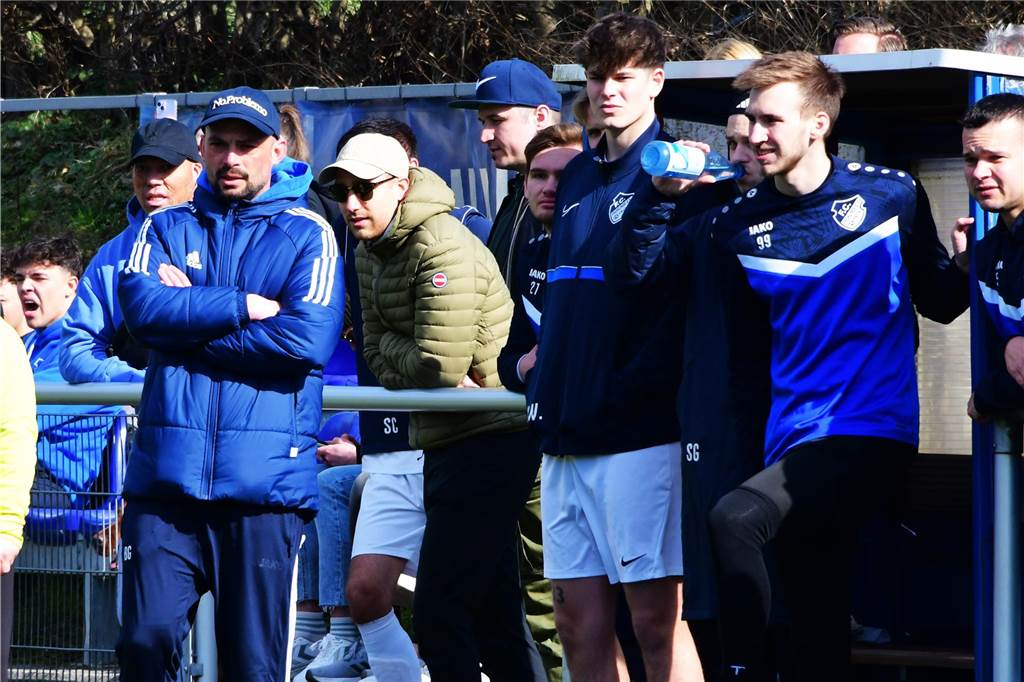 Der Jubel war groß bei der Frohlinder Reserve: Der FCF III gewann das Topspiel gegen den VfR Rauxel.