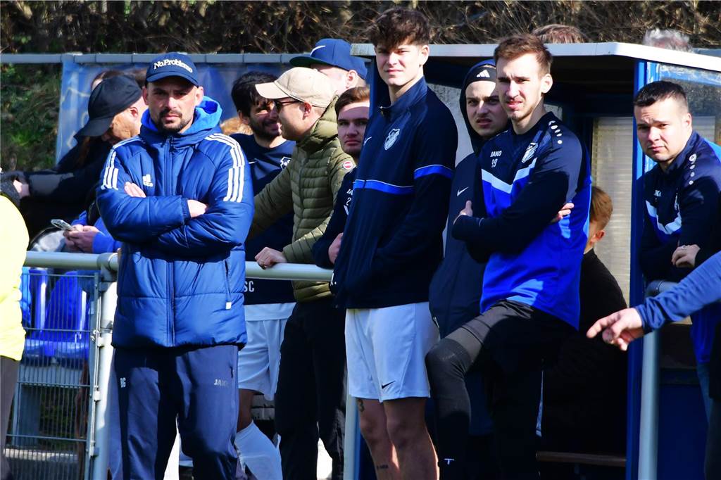 Der Jubel war groß bei der Frohlinder Reserve: Der FCF III gewann das Topspiel gegen den VfR Rauxel.