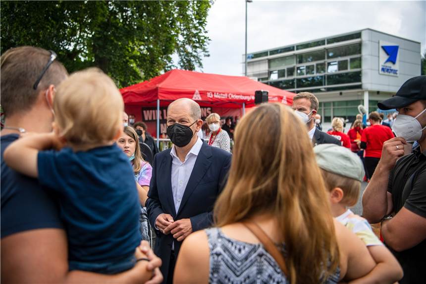 SPD-Wahlkampfvideo sorgt für Wirbel - Scholz: Video „wird nicht genutzt“ „Der Kampagnenleiter hat mir berichtet, dass der Spot nicht genutzt wird“, sagte SPD-Kanzlerkandidat Olaf Scholz der „Neuen Osnabrücker Zeitung“.
