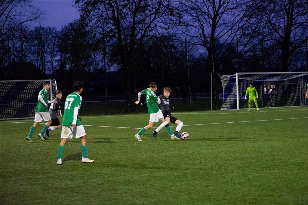 Der Kampf der SG Suderwich wurde am Ende nicht belohnt, trotz zweimaliger Führung musste sich der Außenseiter durch einen starken Schlussspurt des TuS Haltern am See mit 2:6 geschlagen geben.