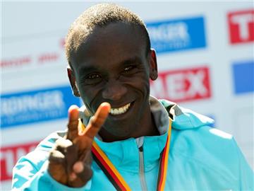 Der Kenianer Eliud Kipchoge siegte in Rotterdam. Foto: Ole Spata