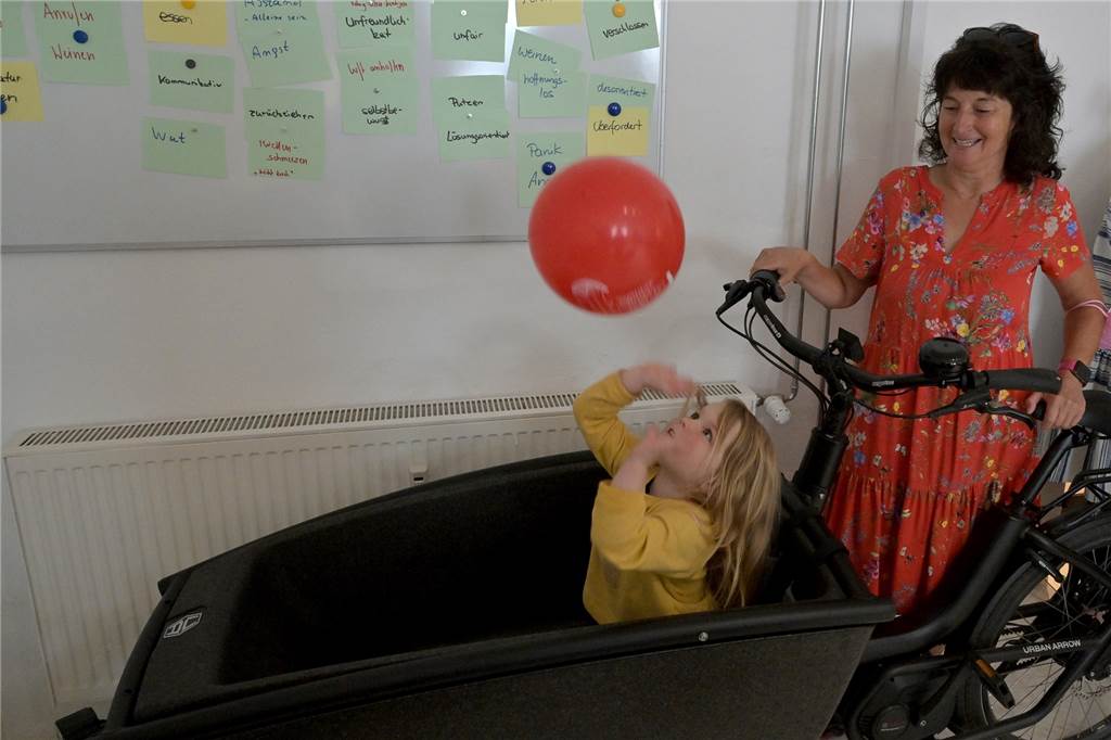 Kinderhospizdienst Lünen: 5 Jahre Hilfe für Kinder, die nie erwachsen werden Der Kinder- und Jugendhospizdienst hat ein Lastenfahrrad gespendet bekommen.