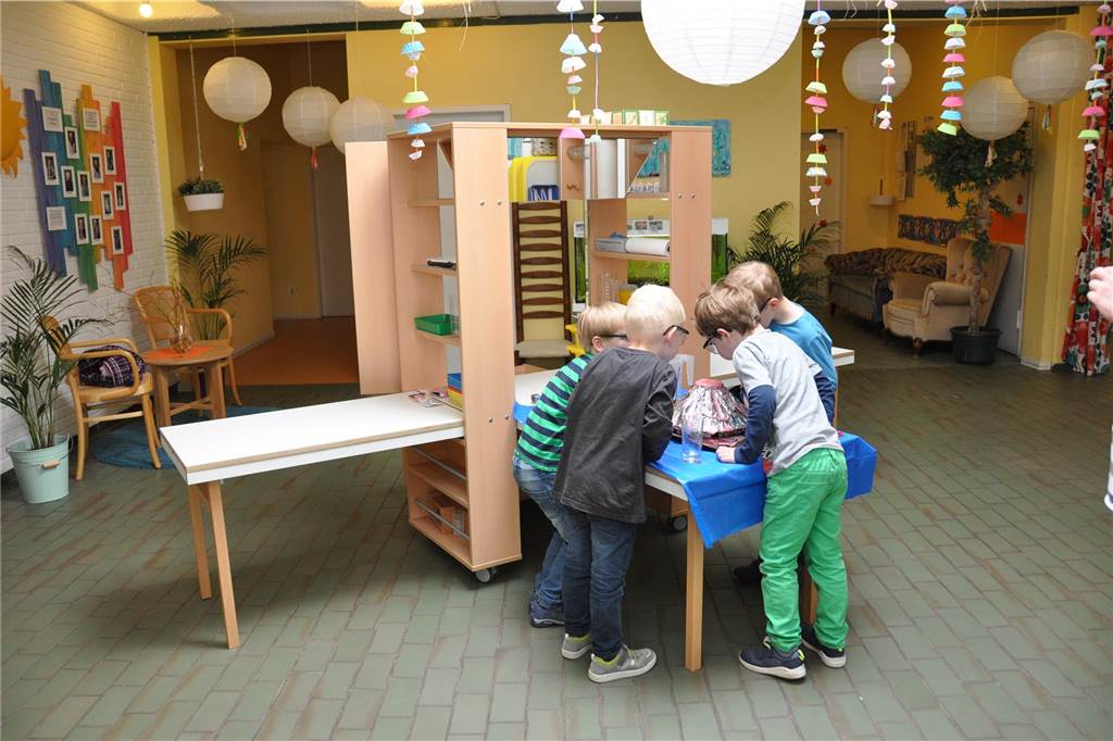 Kita St. Laurentius wird zur Großbaustelle, 60 Kinder müssen nach Sythen Kinder im Gruppenraum der Kita St. Laurentius