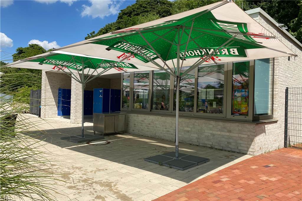 Der Kiosk wird vom Strobels betrieben - und ist auch geöffnet, wenn im Freibad mehr Betrieb herrscht.