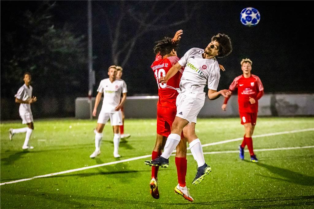 Der Kirchhörder SC gewann das Derby gegen den SV Brackel 06 mit 3:1.