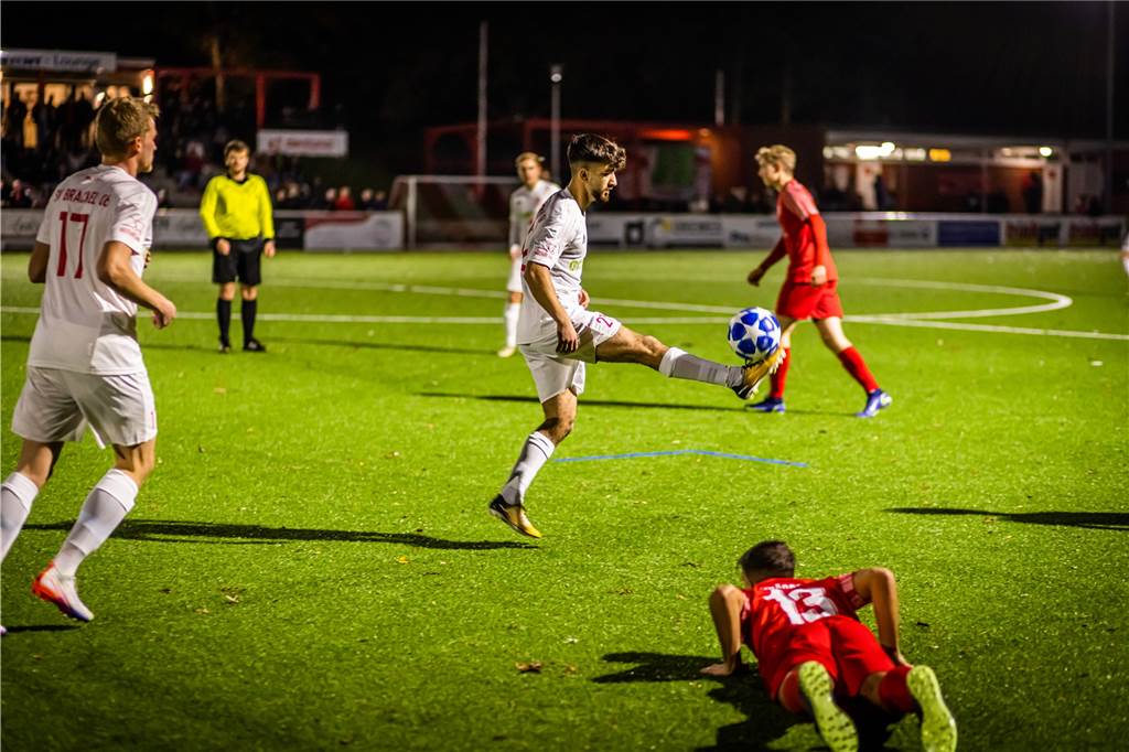 Der Kirchhörder SC gewann das Derby gegen den SV Brackel 06 mit 3:1.