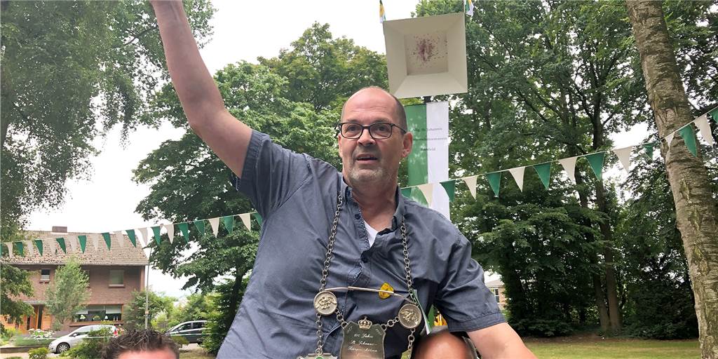 Raesfelder Schützen suchen Nachfolger für Michael Nattefort Der König der Raesfelder Schützen, Michael Nattefort, hat nur noch wenige Tage Amtszeit vor sich.