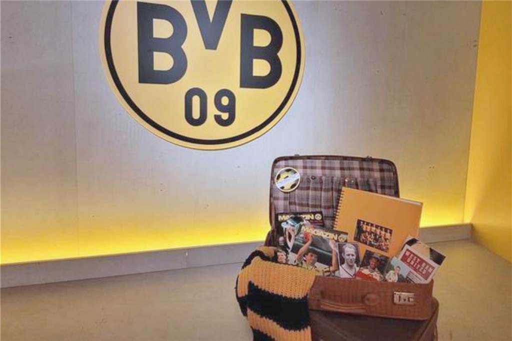 Schwarzgelber Nachmittag mit einmaliger Leihgabe aus dem Borusseum Koffer der Erinnerungen, Borusseum