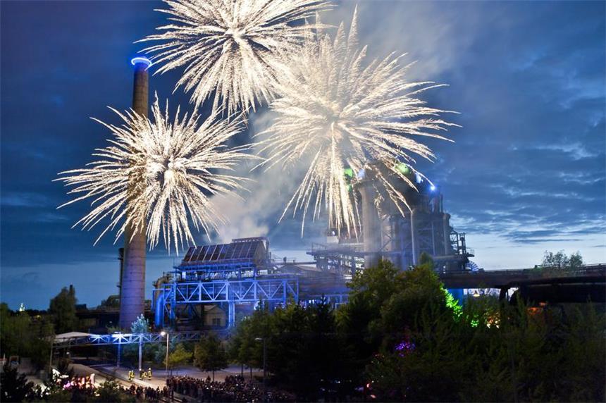 Das ist das Programm der Extraschicht Ende Juni Der Landschaftspark Duisburg-Nord gehört zu den Orten, die bei der "Extraschicht" bespielt werden.