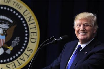 Der Leibarzt von Donald Trump befindet den US-Präsidenten für körperlich und geistig fit, er sei nur etwas zu dick. Foto: Manuel Balce Ceneta